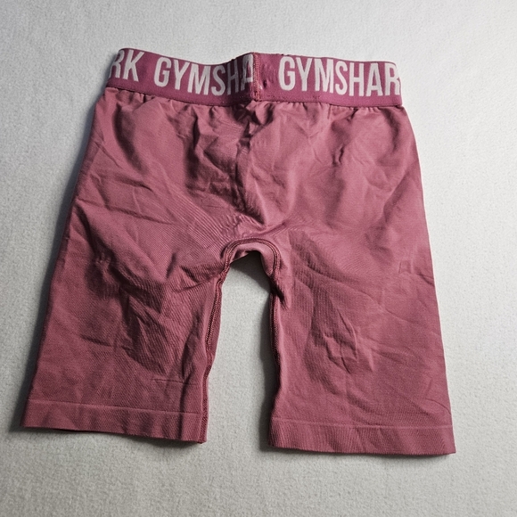 Gymshark fit seamless Shorts Size Small - Picture 2 of 5